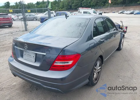 2013 Mercedes-Benz C 250 Sport from USA, damaged, VIN WDDGF4HB7DR270618